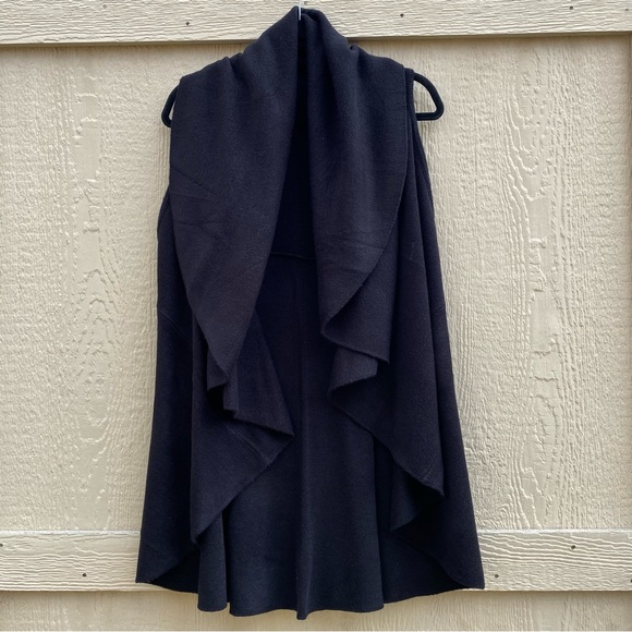 Shawl Sweater Vest - Picture 11 of 12